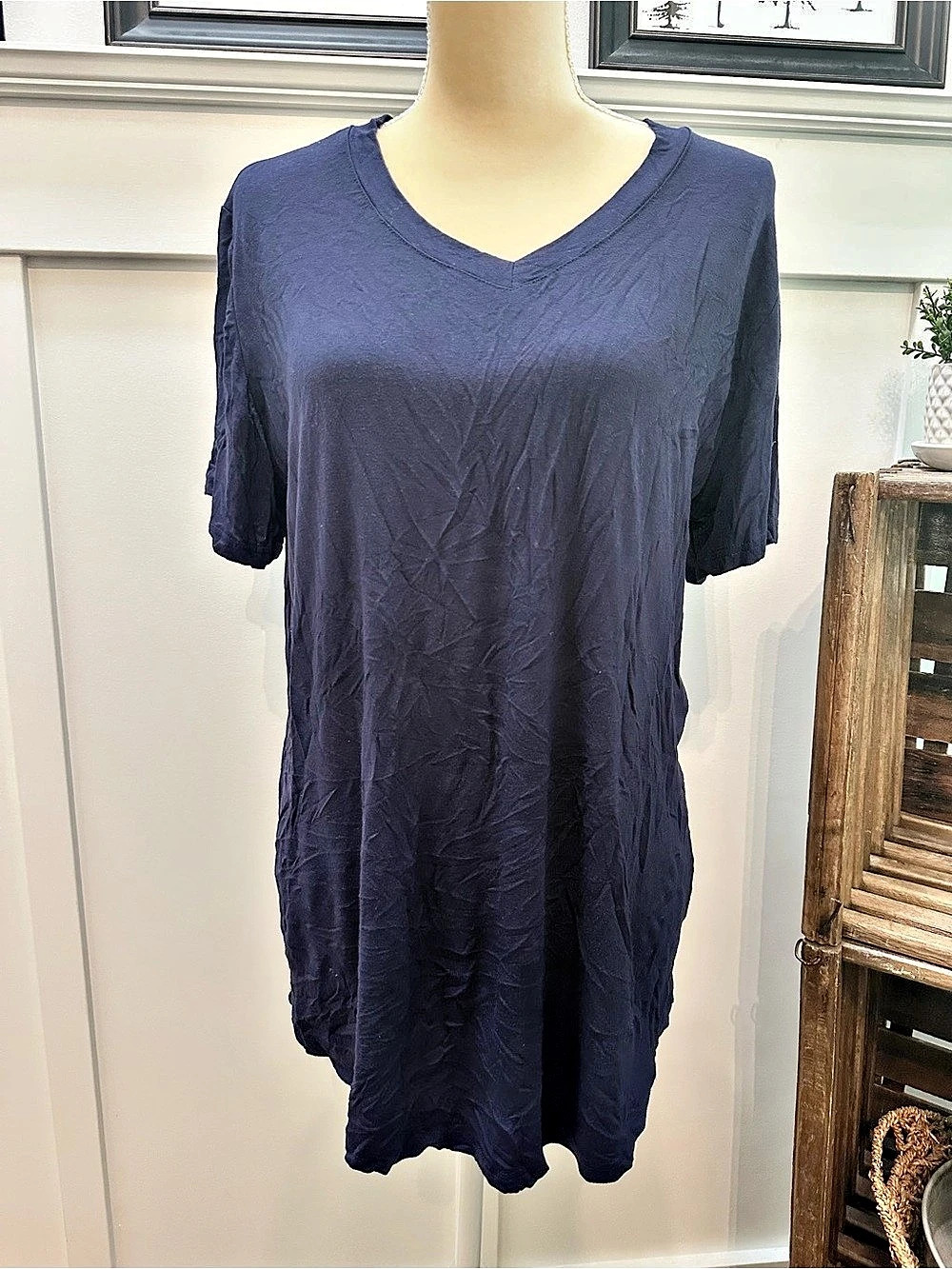 Women's V-Neck Tunic Tee with Short Sleeves V-Neck Curved Hem XL